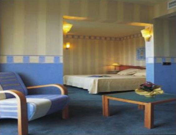 Hotel en Vinyols i els Arcs, venta